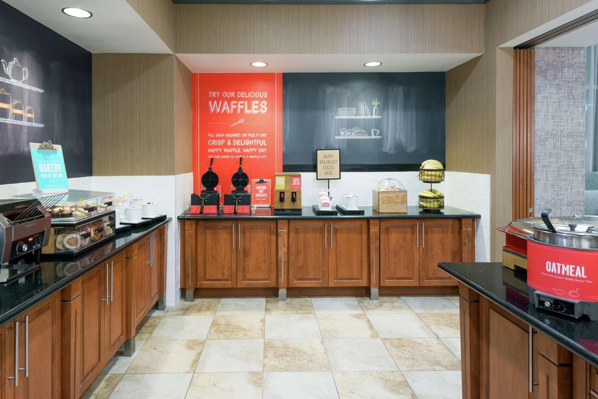 Hampton Inn & Suites Orlando Airport At Gateway Village Zewnętrze zdjęcie