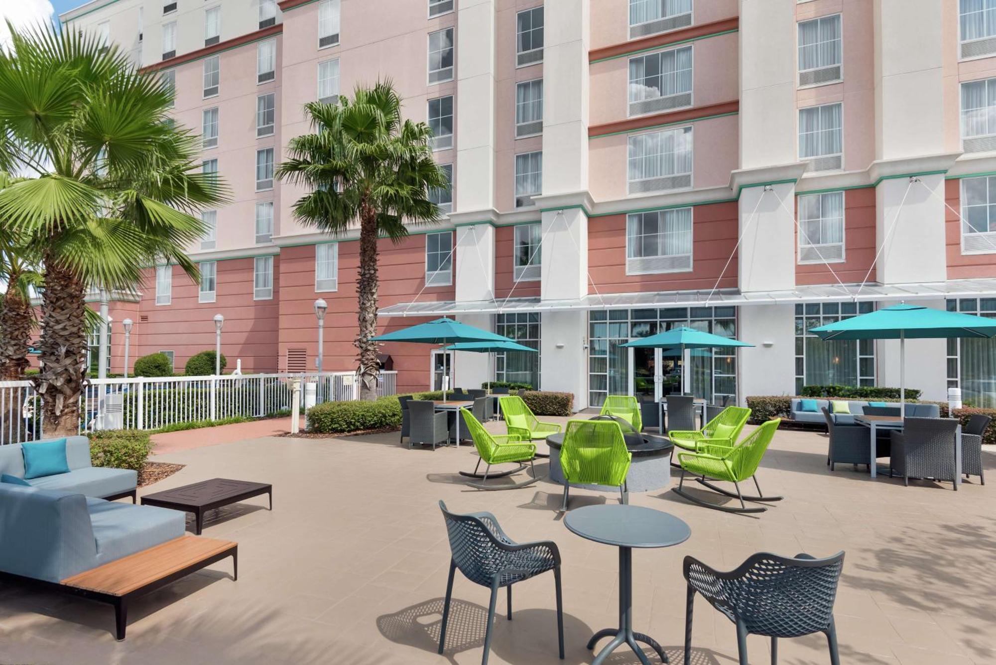 Hampton Inn & Suites Orlando Airport At Gateway Village Zewnętrze zdjęcie