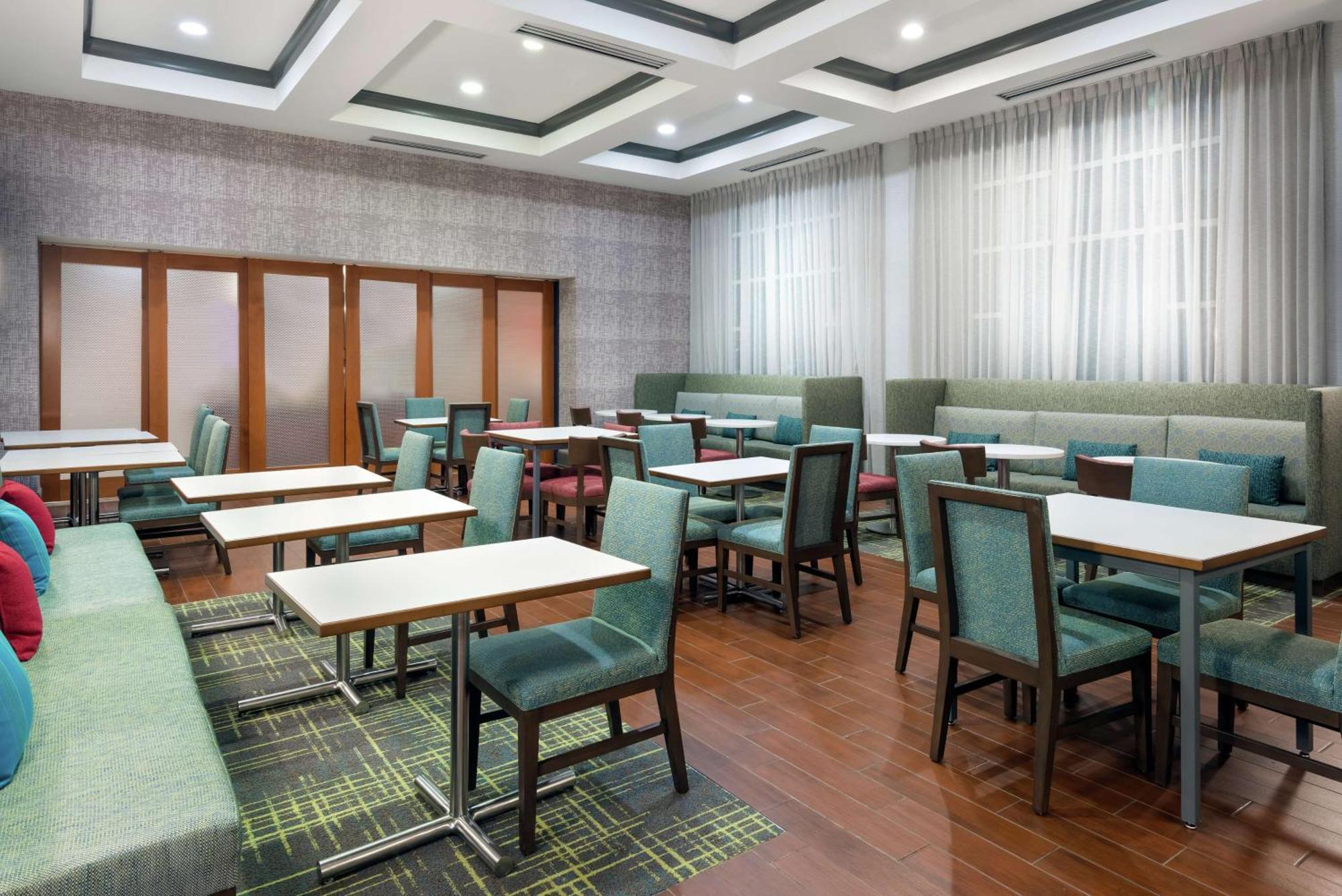 Hampton Inn & Suites Orlando Airport At Gateway Village Zewnętrze zdjęcie